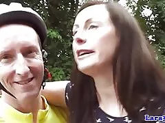 Euro englische Milf in Strumpfhosen anal ficken